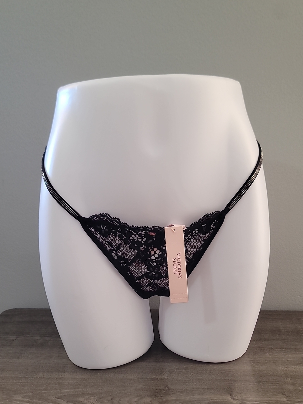 Victoria's Secret Dream Angels Crystal Twinkle Strap Lace V-String Panty XSMALL